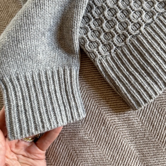 Like New 100% wool designer Demylee Sweater $370 - Picture 5 of 12